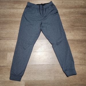 Lululemon men's intent joggers size m